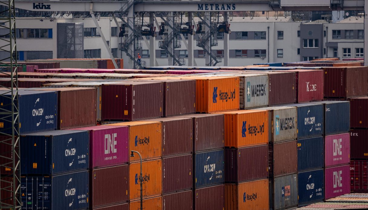 Duties, Trump adds 400 products to the list but the agreement is missing