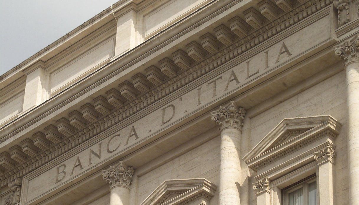 Evasione fiscale in calo: -21 miliardi grazie alla fattura elettronica