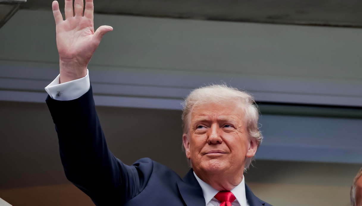 Trump riduce i dazi sulle auto al 15%, ma i nodi restano aperti