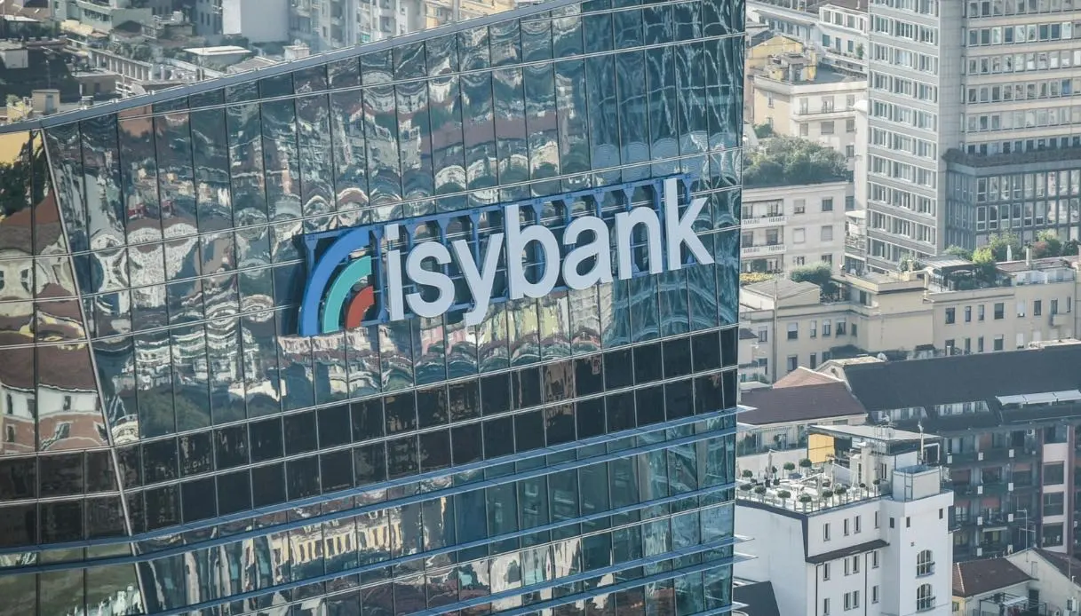 Garante Privacy multa Intesa Sanpaolo: cosa è accaduto ai clienti Isybank