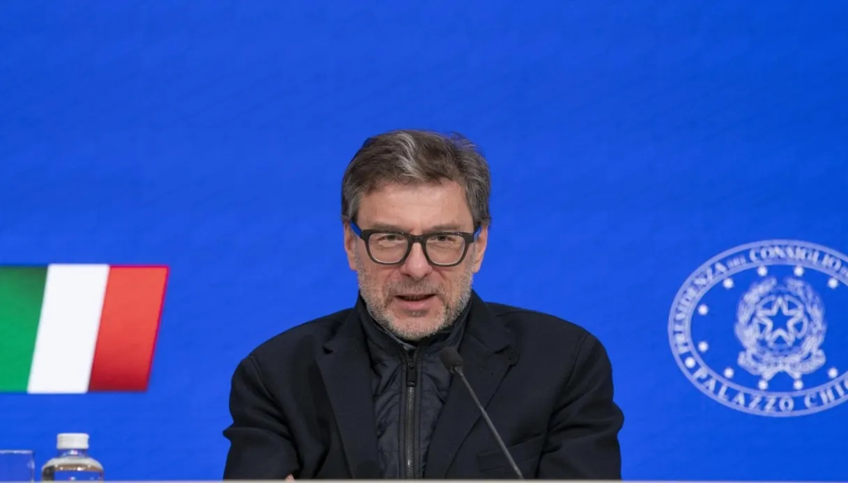 Emissione dual tranche Btp, salta l’asta di aprile: le banche accreditate