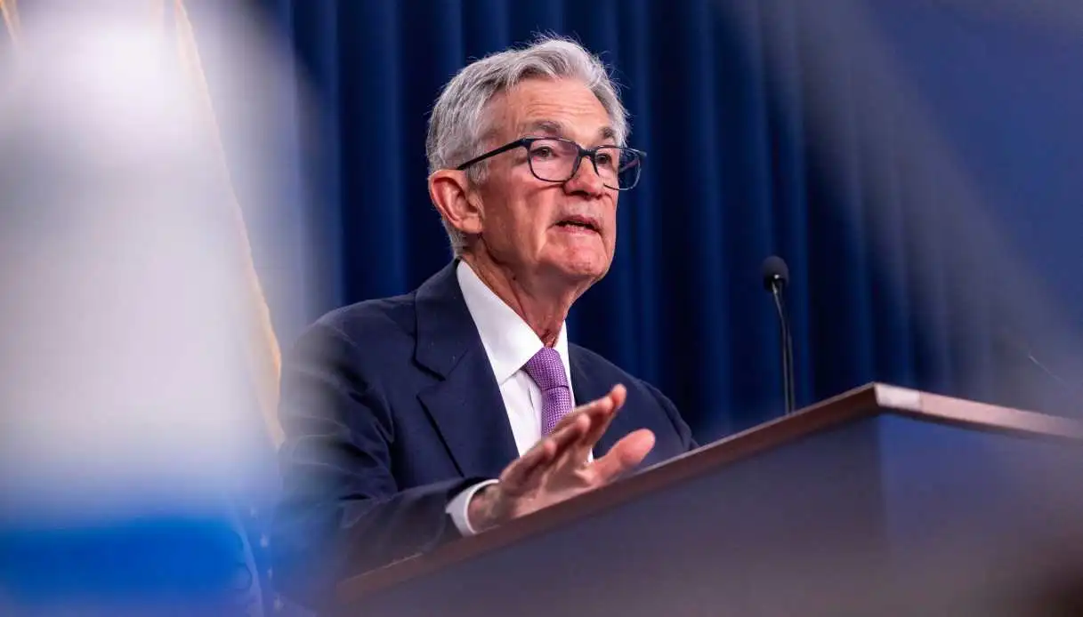 Federal Reserve mantiene tassi fermi al 3,50-3,75%. L’ultima uscita di Powell