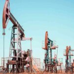 Petrolio e gas a picco grazie al prolungamento della tregua in Iran. Denunce su speculazione carburanti