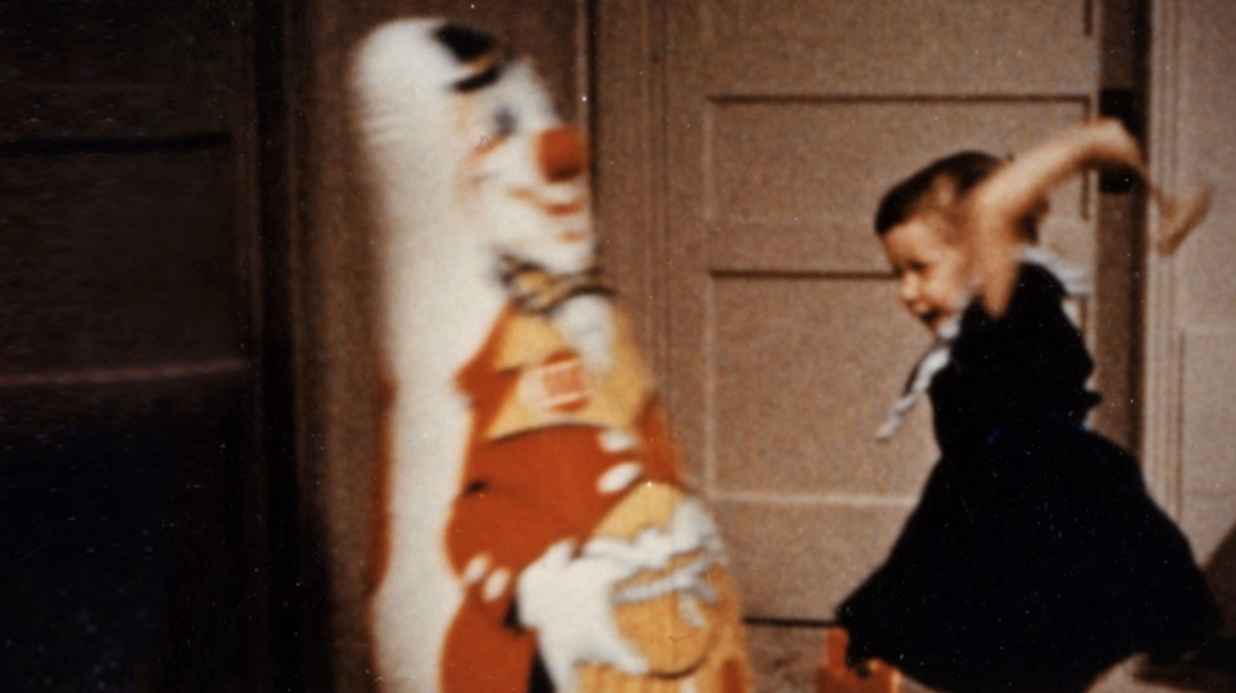 Can aggression be learned just by observing it? The Bobo doll experiment