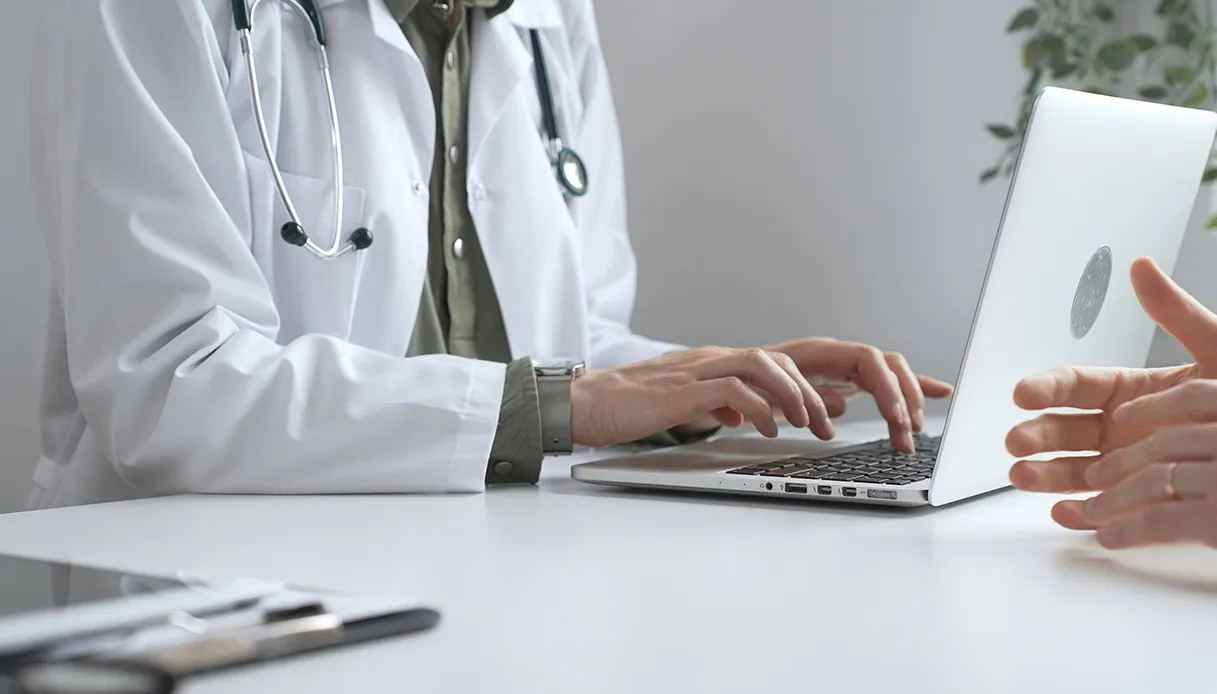 IA e formazione sanitaria, i medici del futuro dovranno imparare a dialogare con gli algoritmi