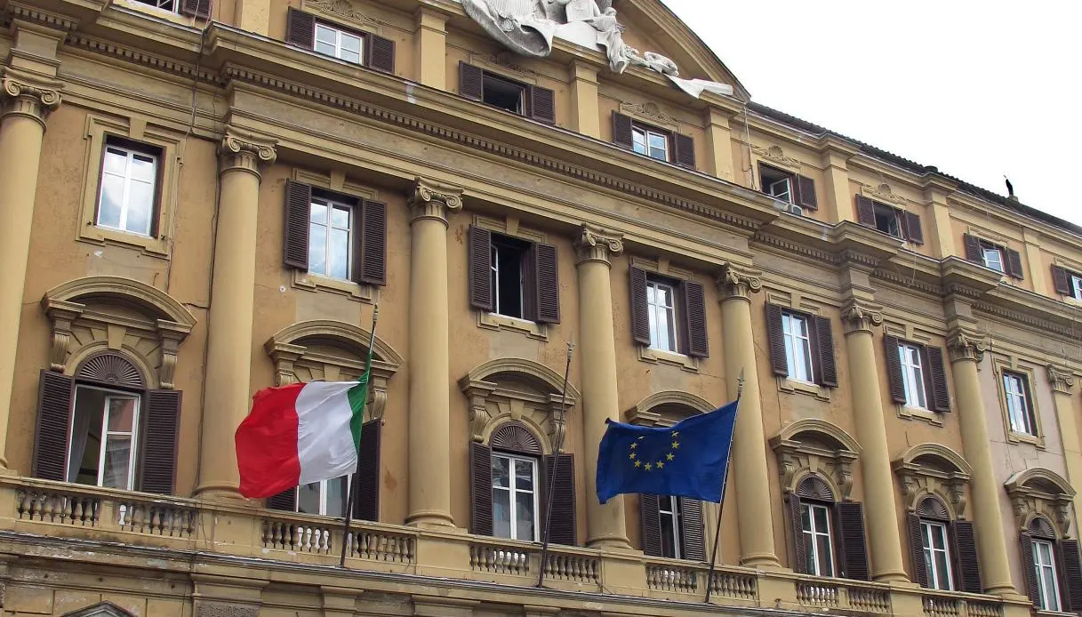 Aste Bot e Btp 26-28 maggio, oltre 25 miliardi di euro raccolti: i rendimenti