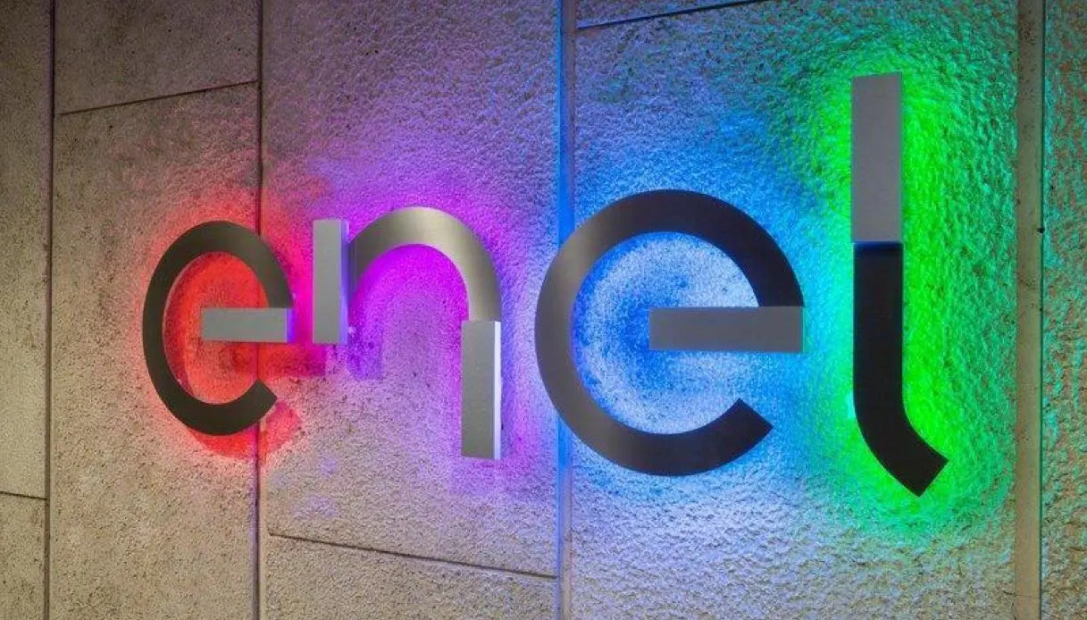Enel emette bond da 2,5 miliardi di euro, domanda 3,5 volte l’offerta: i rendimenti