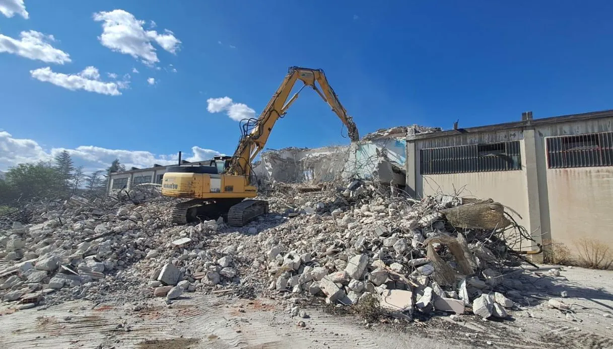 Smaltimento rifiuti edili: come gestire correttamente i materiali di risulta?