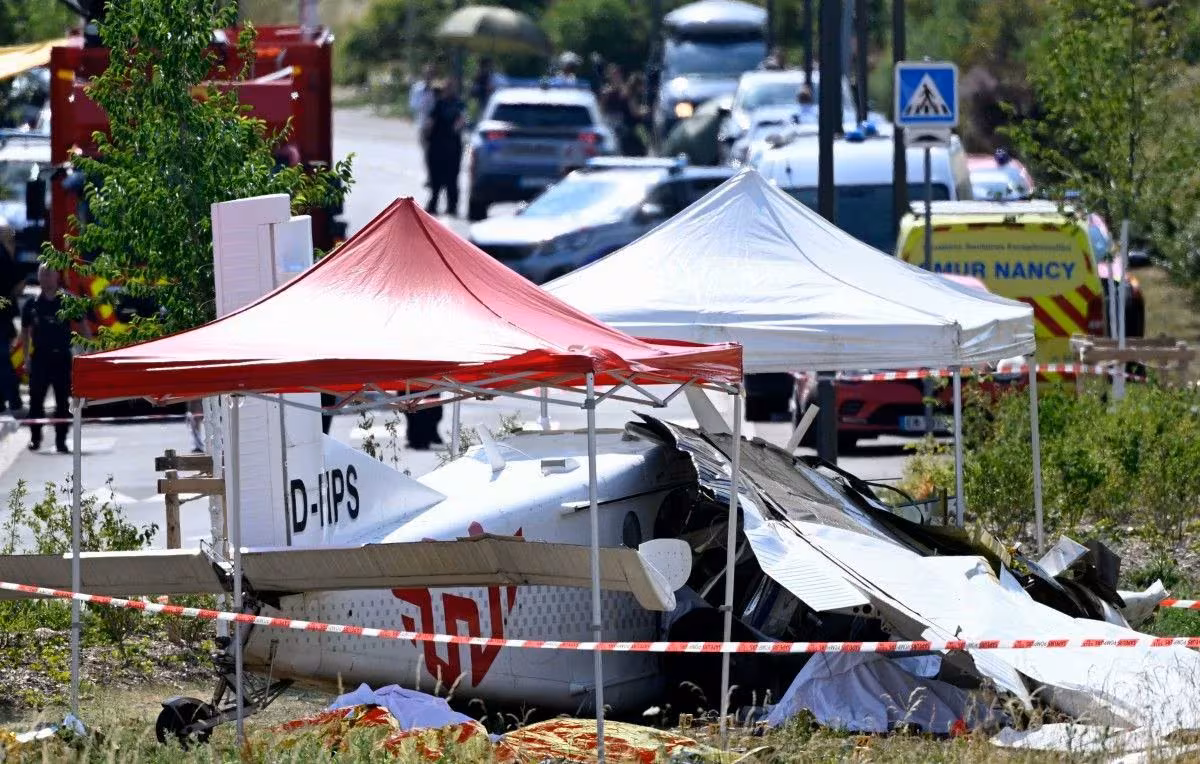 A parachuting plane crashes in France: 11 dead in the Pilatus crash in Tomblaine