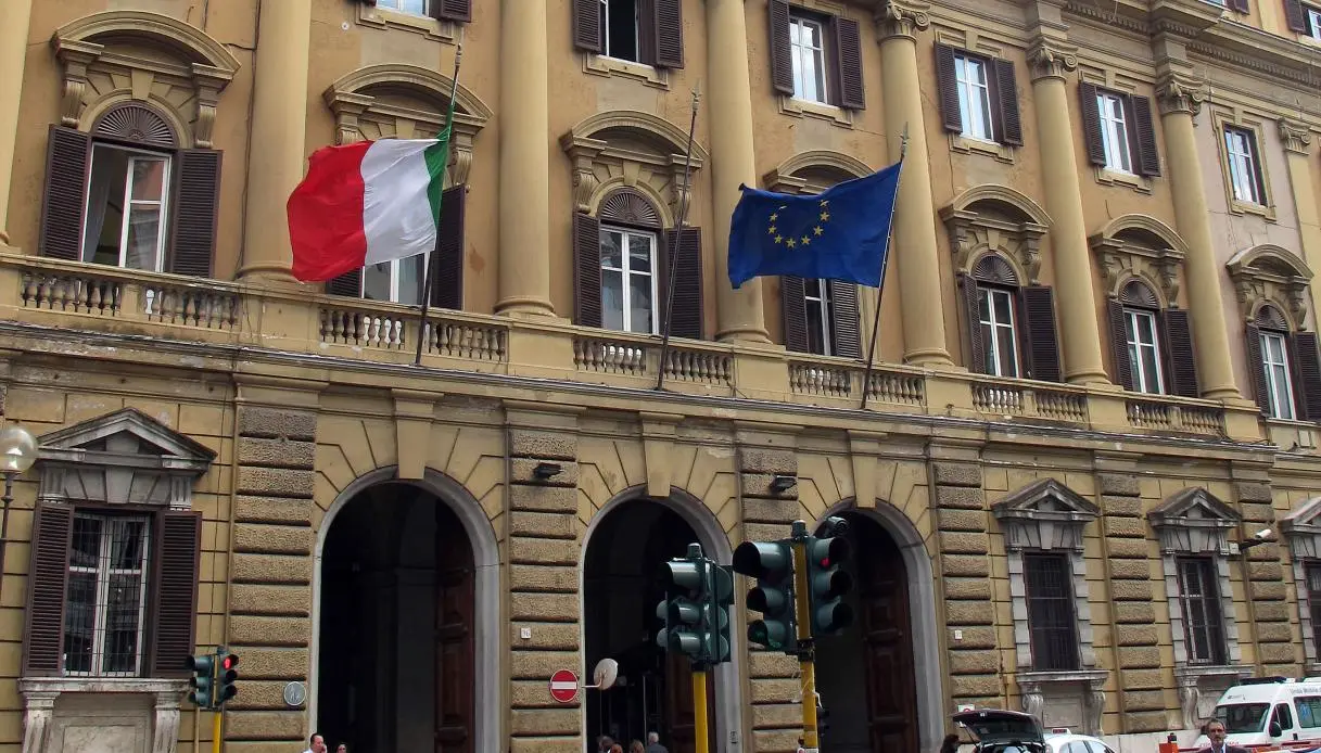 Aste dei Bot e Btp del 10 e 11 giugno, 12,5 miliardi per il Stato, rendimenti al 3%