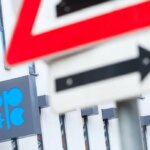 OPEC+ alza ancora l’output: quarto rialzo da 188.000 barili