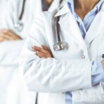 Riforma medici di famiglia, salta la proposta di assunzione diretta per le Case di comunità