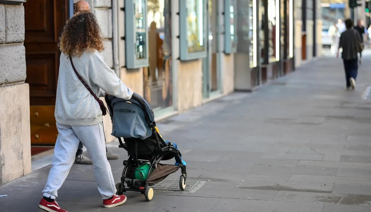 Assegno unico, boom di domande al Sud rispetto al Nord: ma non bastano a fare più figli