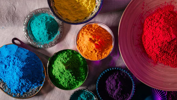 colored pigments