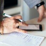 Casa, bollette e carburanti: dove vanno a finire i soldi degli italiani? La classifica dei costi fissi
