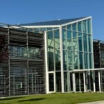 Da due dipendenti a fornitore di Ferrari e Apple: la storia di Vermetal, leader della verniciatura industriale