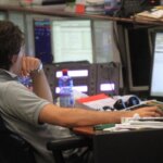 Lo spread rimane fermo ma i rendimenti crescono al 4,21%, oggi iniziano le aste di settembre