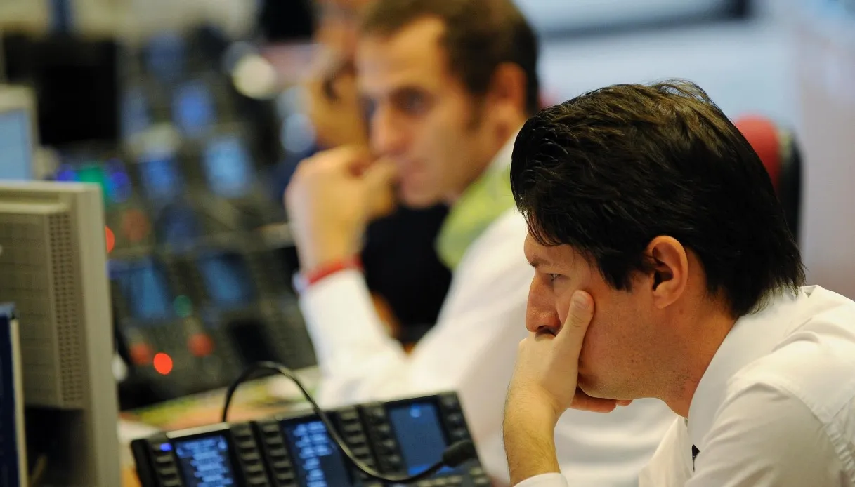 Lo spread non smette di aumentare, 85 punti base e rendimenti al 4,22%