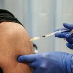 Epidemia Covid, aumentano i casi in Europa: +76% in Francia, ma cala l’aggressività