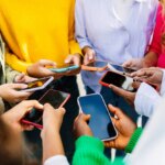 The EU approves the Kids Act, what it is and how access to AI social networks and chatbots changes for under 13 and 15 year olds