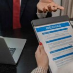 Polizze vita, 11,5 miliardi sulle unit-linked: cosa rischia chi investe