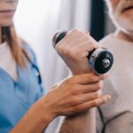 Ictus cerebrale dopo l’emergenza la sfida è la riabilitazione: in Italia cure ancora disuguali