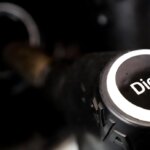 Gasolio, torna il taglio delle accise: sconto di 4,9 centesimi al litro fino al 7 novembre