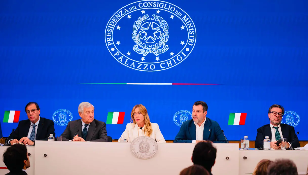 Manovra 2027, chi guadagna e quanto: le simulazioni dai congedi parentali alla flat tax