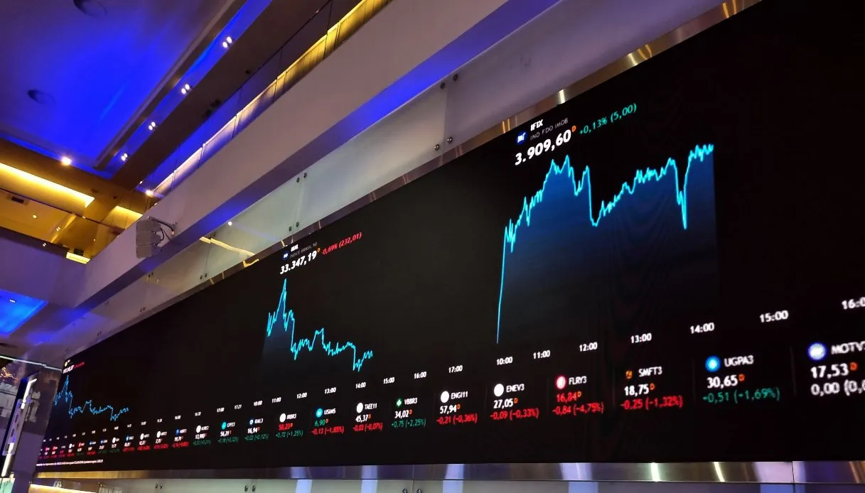 Azioni o Bond-Btp, perché gli italiani scelgono le obbligazioni